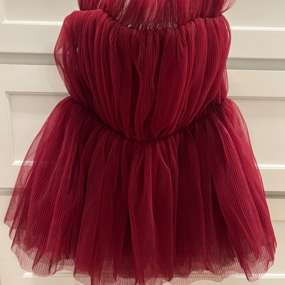 Zara Tops - Zara Deep red wine womens strapless top. Would pair beautifully with any bottom.